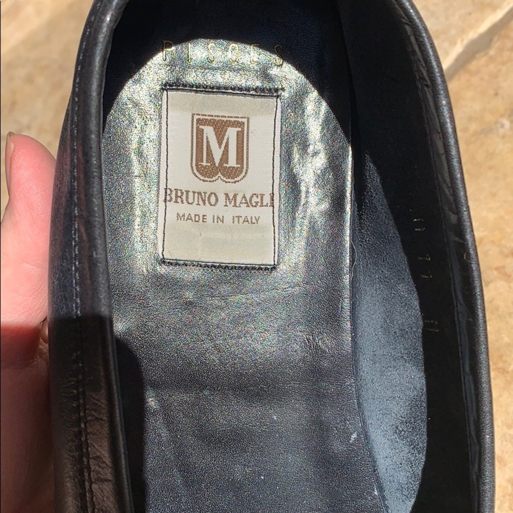 Bruno Magli Pisces Navy Blue Loafers - Picture 6 of 16